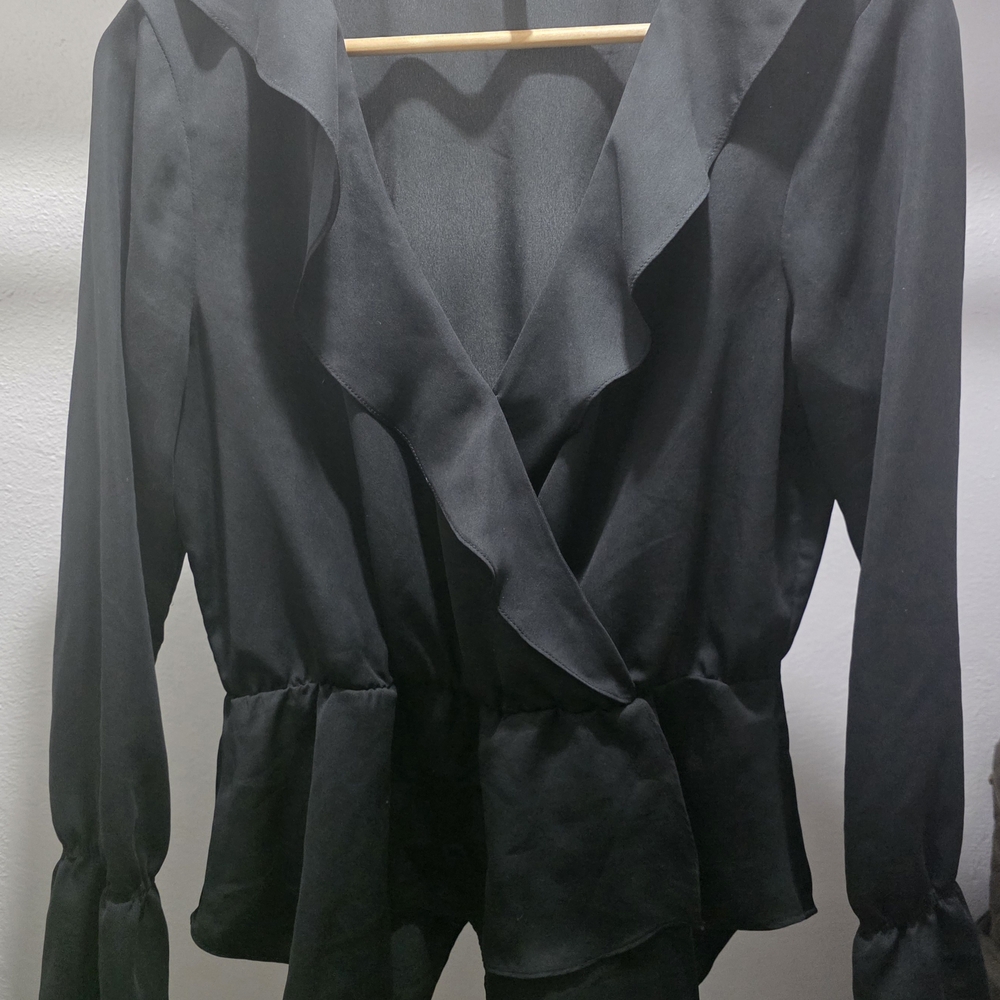 BCBGMaxAzria Classic Black Top